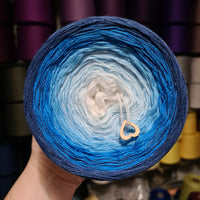 Outlet 1170m 3ply, Ombreccino, one colour change doubled