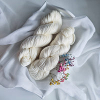 Luxurious undyed 4 ply weight, 25% mulberry silk, 75% superwash merino (extra fine), 400m/100g, 4/16 NM
