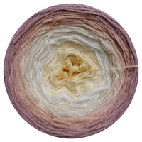 Ombreccino vanilla, wool white, creme, peach, dirty pink