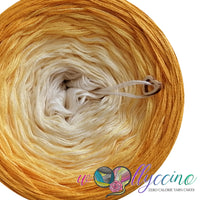 Ombreccino creme, vanilla, gold, kurkuma