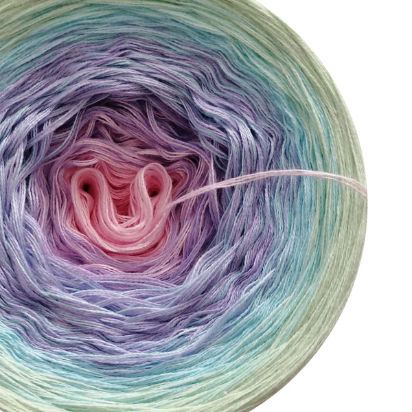 Ombreccino baby pink, crocus, dragonfly, pea